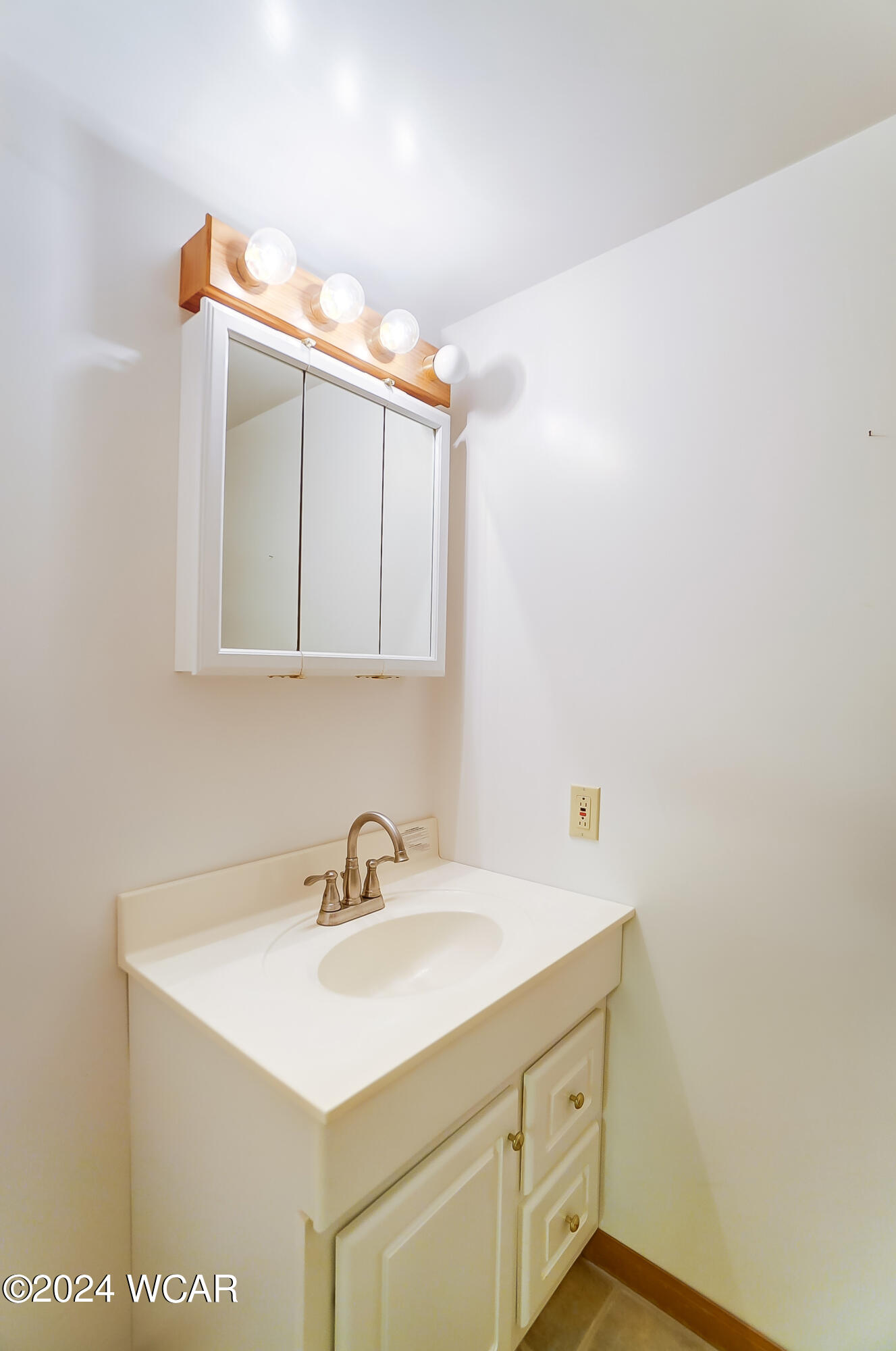 Lima, Ohio 45806, United States, 3 Bedrooms Bedrooms, ,3 BathroomsBathrooms,Residential,Pending,51976