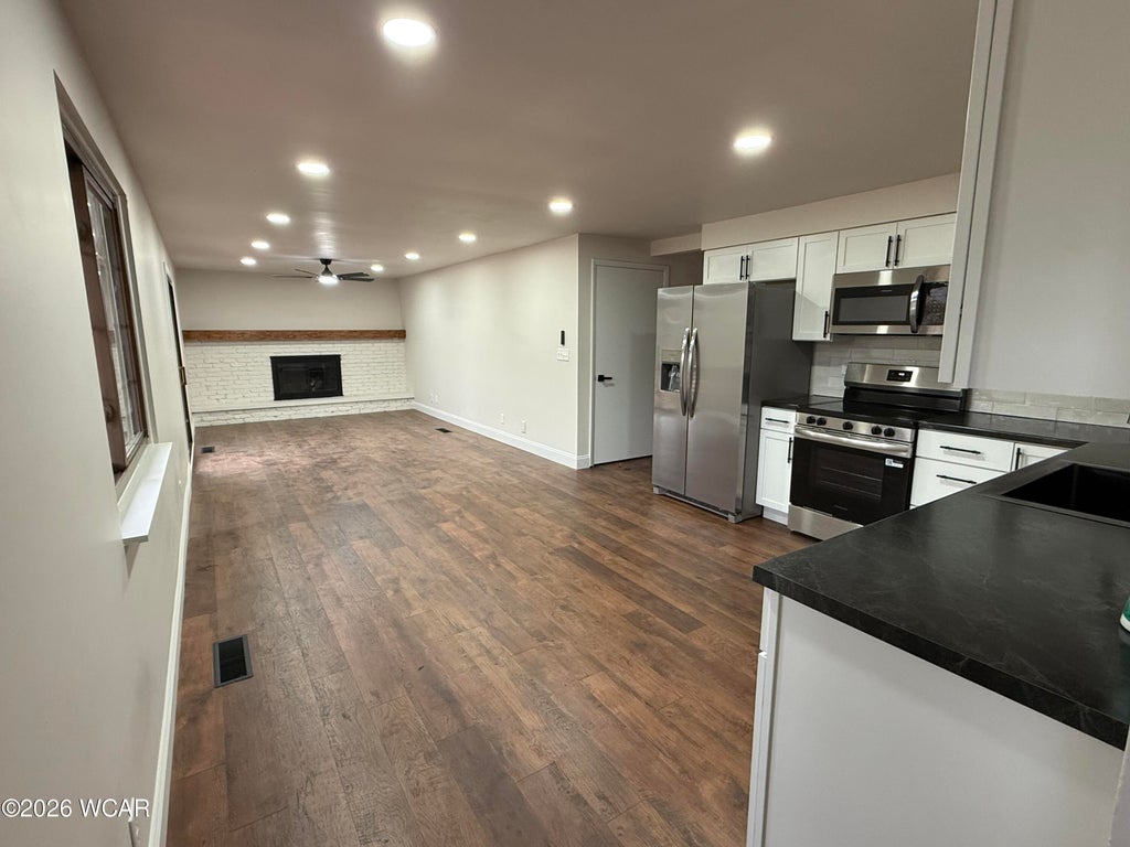 Photo of 949 N Dale Drive, Lima, OH 45805 (MLS # 311910)