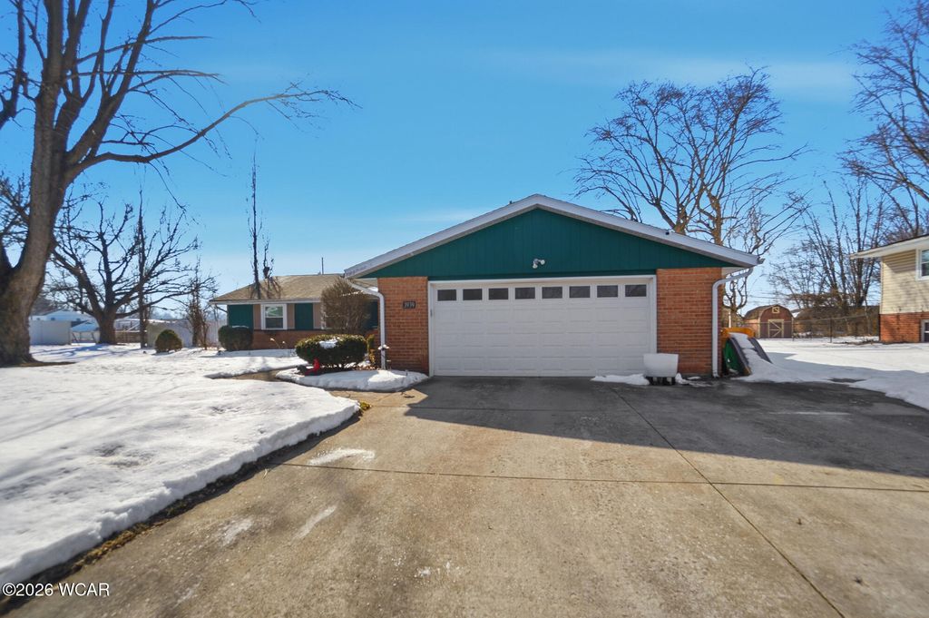 Photo of 3939 Odema Drive, Lima, OH 45806 (MLS # 309411)
