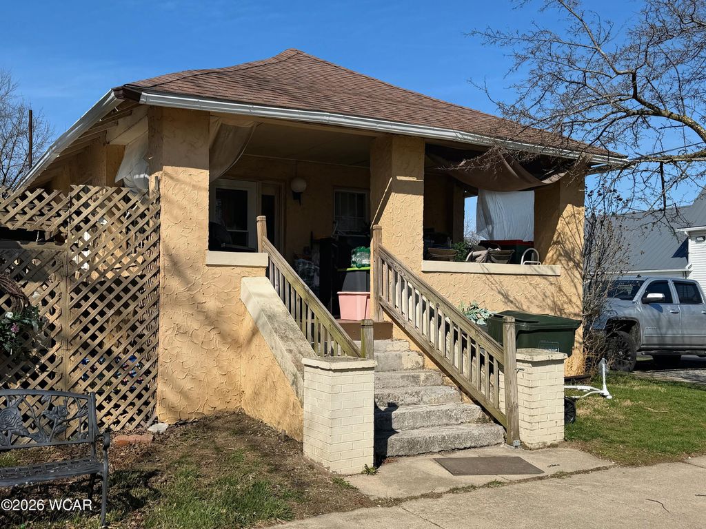 Photo of 117 E Main Street, Cridersville, OH 45806 (MLS # 309723)