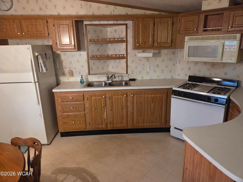Photo of 1400 S Clay Street, Delphos, OH 45833 (MLS # 311798)