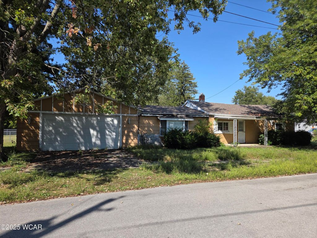 Photo of 715 State Street, Van Wert, OH 45891 (MLS # 308475)