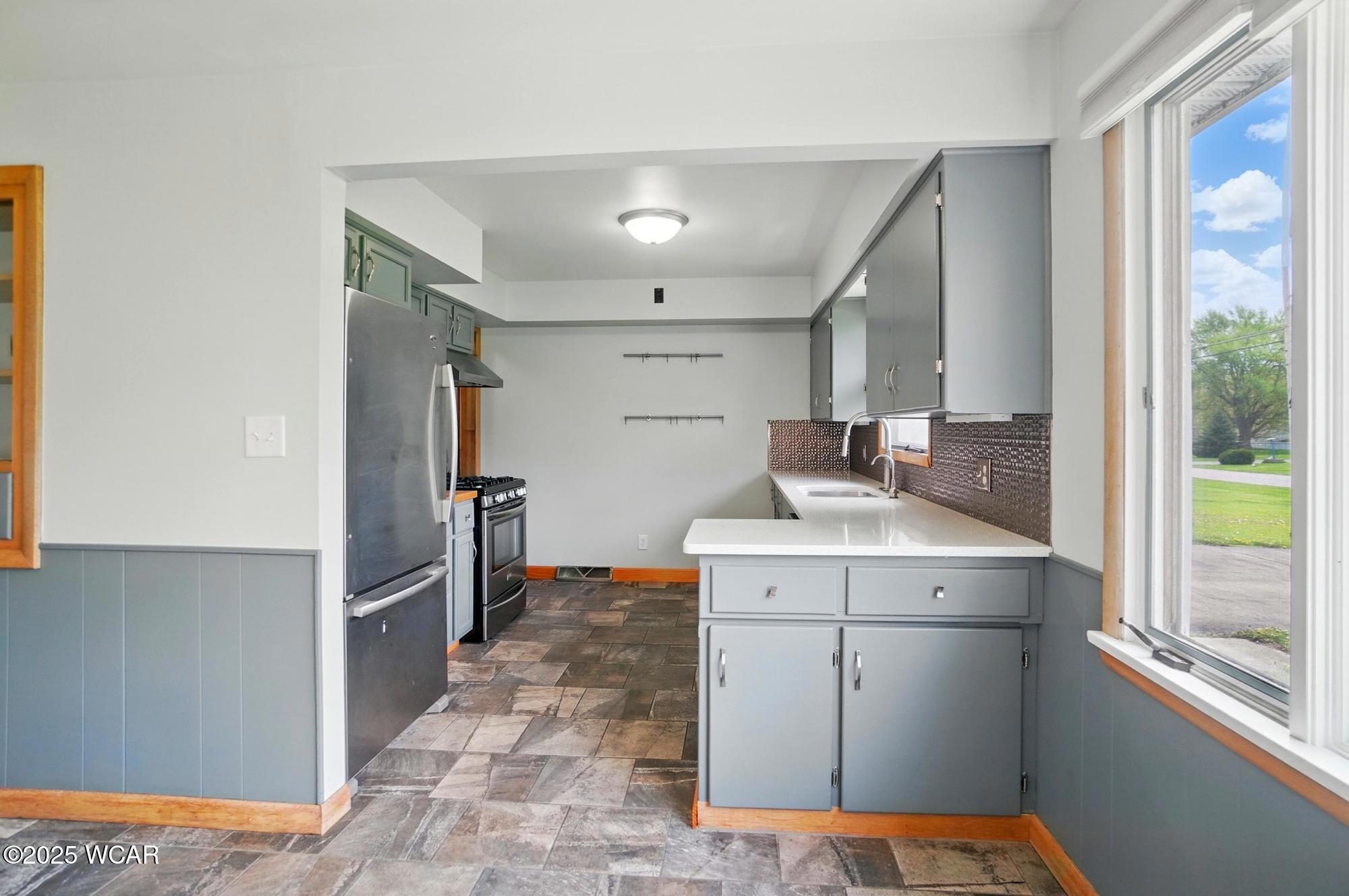 Lima, Ohio 45806, United States, 3 Bedrooms Bedrooms, ,2 BathroomsBathrooms,Residential,Active,101302