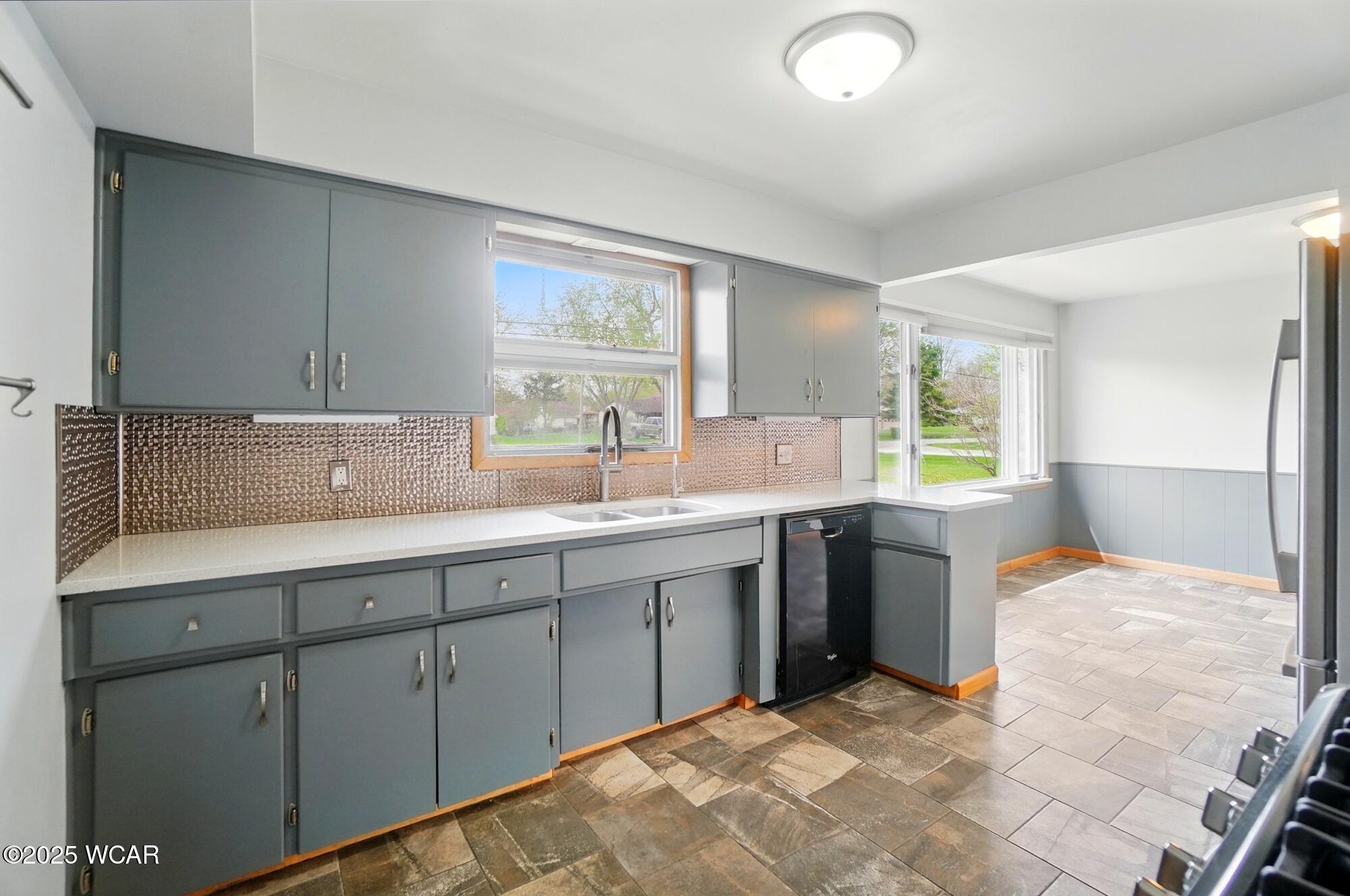 Lima, Ohio 45806, United States, 3 Bedrooms Bedrooms, ,2 BathroomsBathrooms,Residential,Active,101302