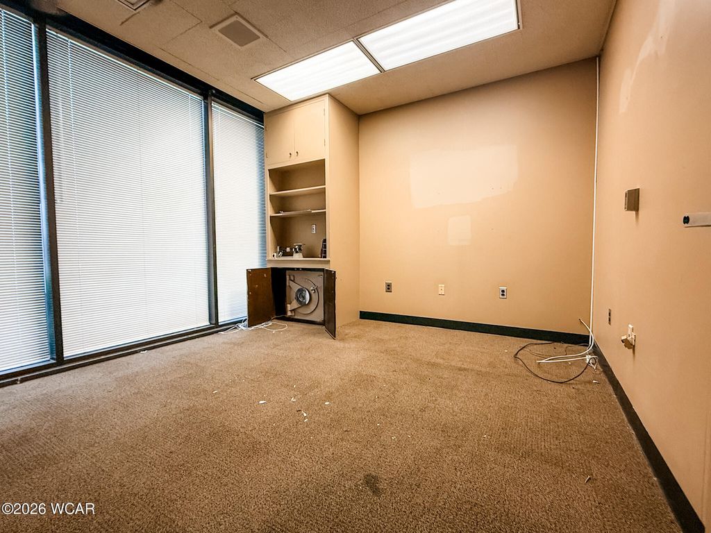 Photo of 125 W Spring Street, Saint Marys, OH 45885 (MLS # 309014)