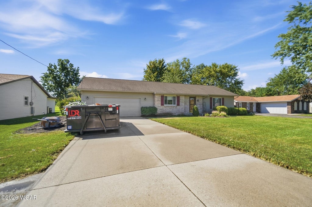 Photo of 4173 Spencerville Road, Lima, OH 45805 (MLS # 311583)