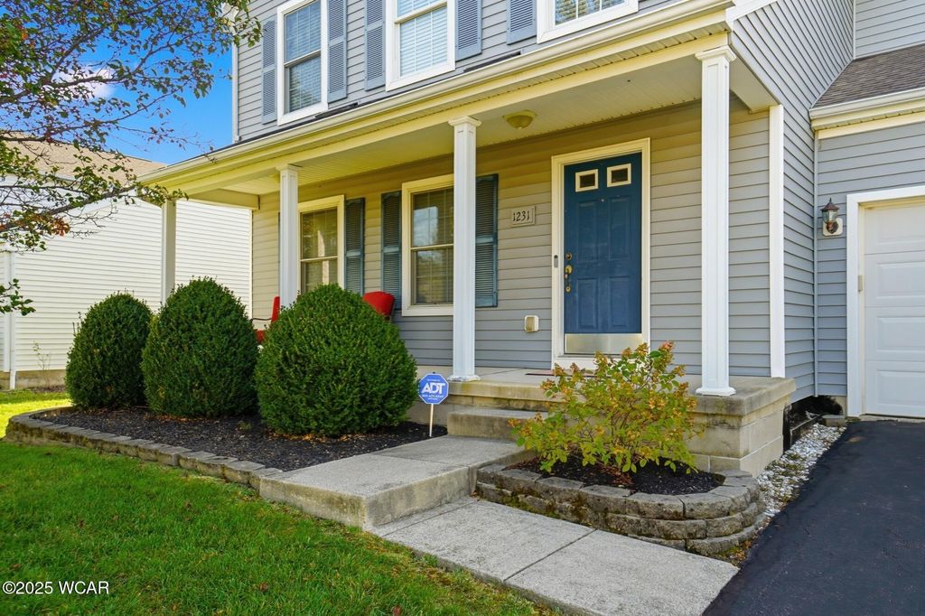 Photo of 1231 Sassafras Lane, Marysville, OH 43040 (MLS # 308710)