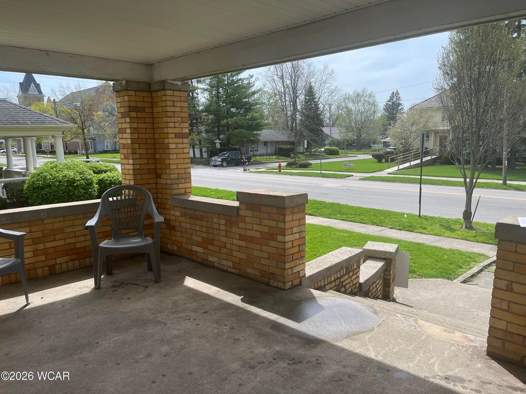 Photo of 406 N Main Street, Ada, OH 45810 (MLS # 309960)