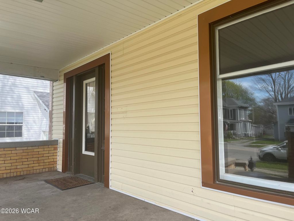 Photo of 406 N Main Street, Ada, OH 45810 (MLS # 309960)