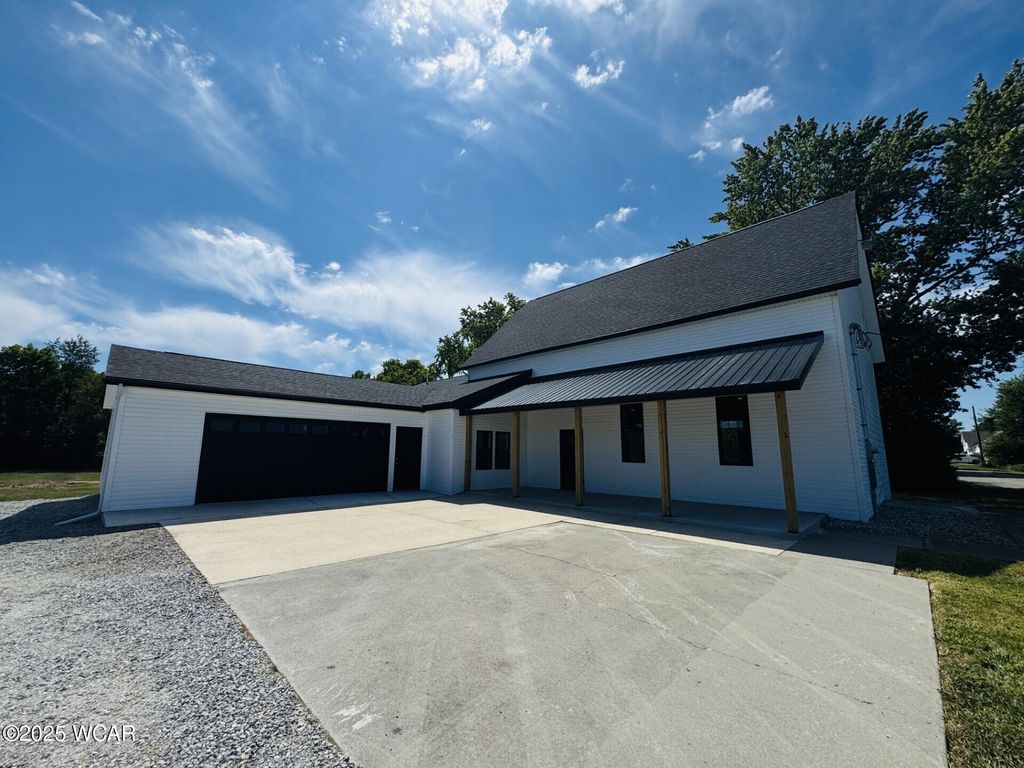 Photo of 6875 Ridge Road, Elida, OH 45807 (MLS # 309980)