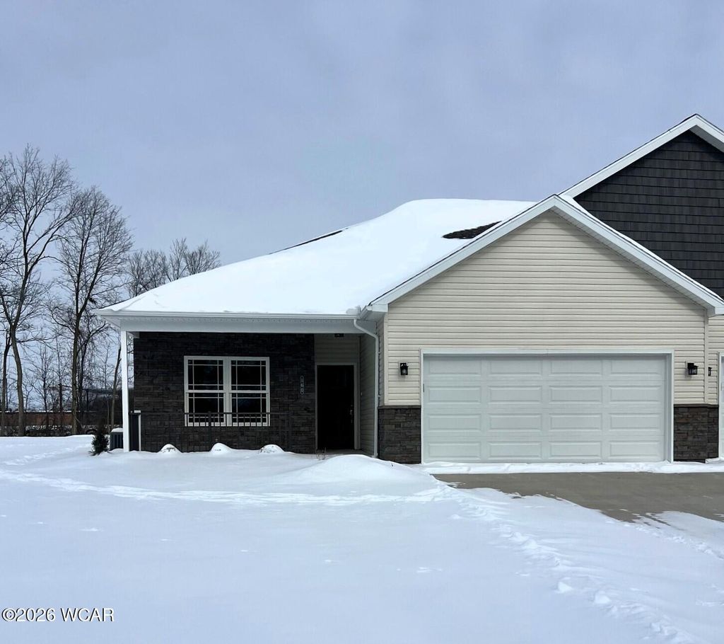 Photo of 160 Chestnut Lane, Bluffton, OH 45817 (MLS # 309338)