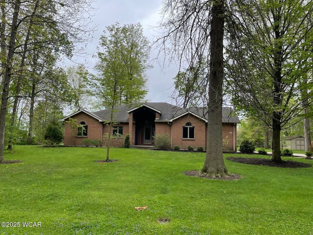 Photo of 1421 Krendl Drive, Van Wert, OH 45891 (MLS # 307036)