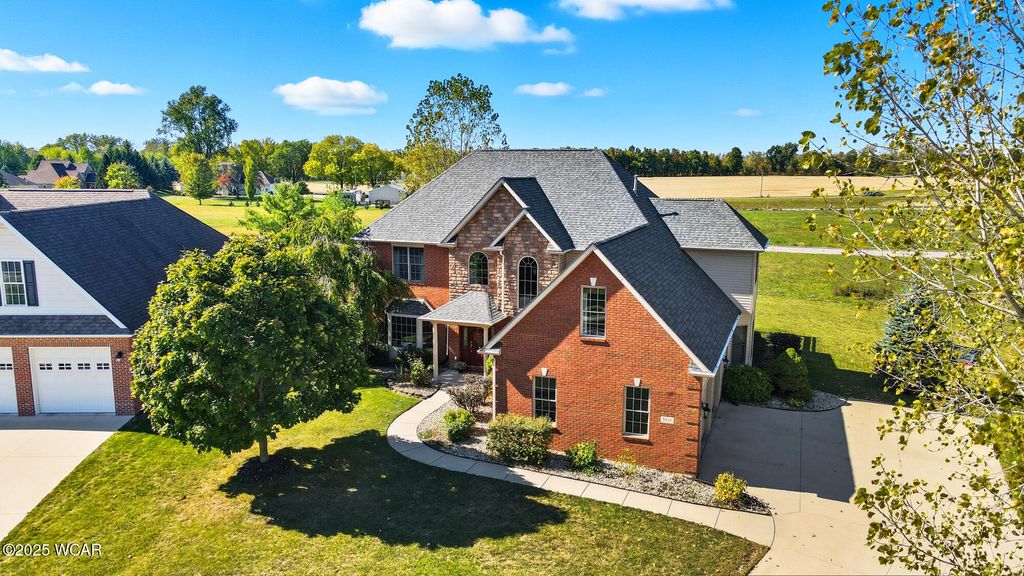 Photo of 3948 Chestnut Oak Trail, Lima, OH 45807 (MLS # 308508)