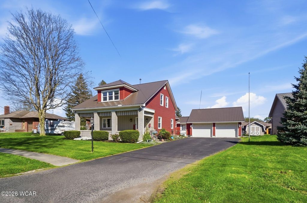 Photo of 904 E 2nd Street, Delphos, OH 45833 (MLS # 310030)