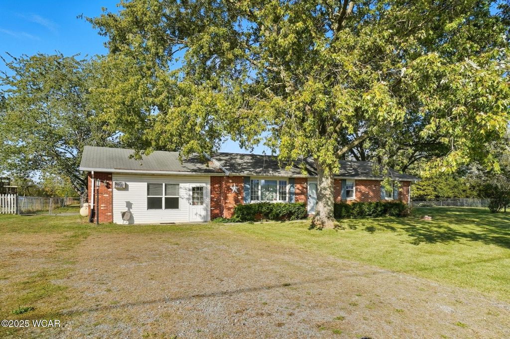 Photo of 3828 St Johns Road, Lima, OH 45806 (MLS # 308689)