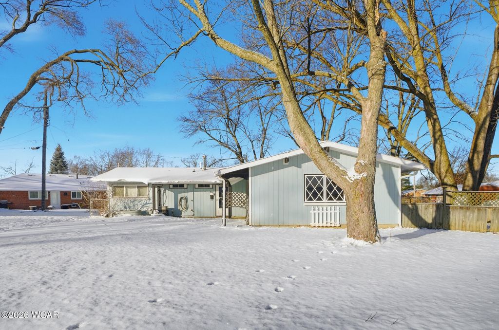 Photo of 1705 Karen Street, Lima, OH 45801 (MLS # 309218)