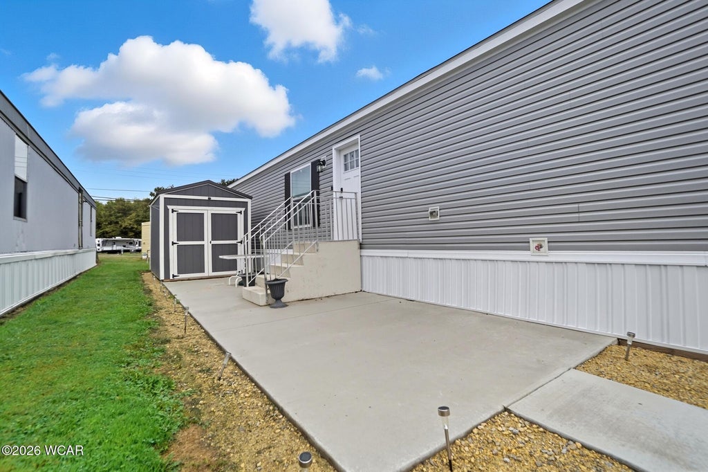 Photo of 1643 W Breese Road, Lima, OH 45804 (MLS # 311163)