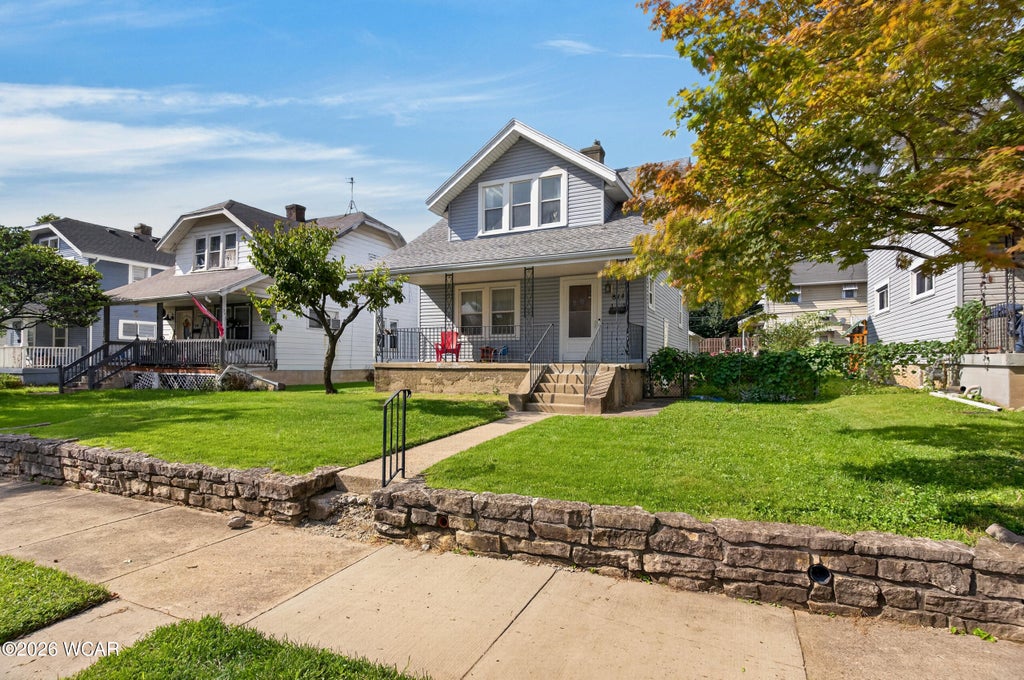 Photo of 814 Gondert Avenue, Dayton, OH 45406 (MLS # 311280)