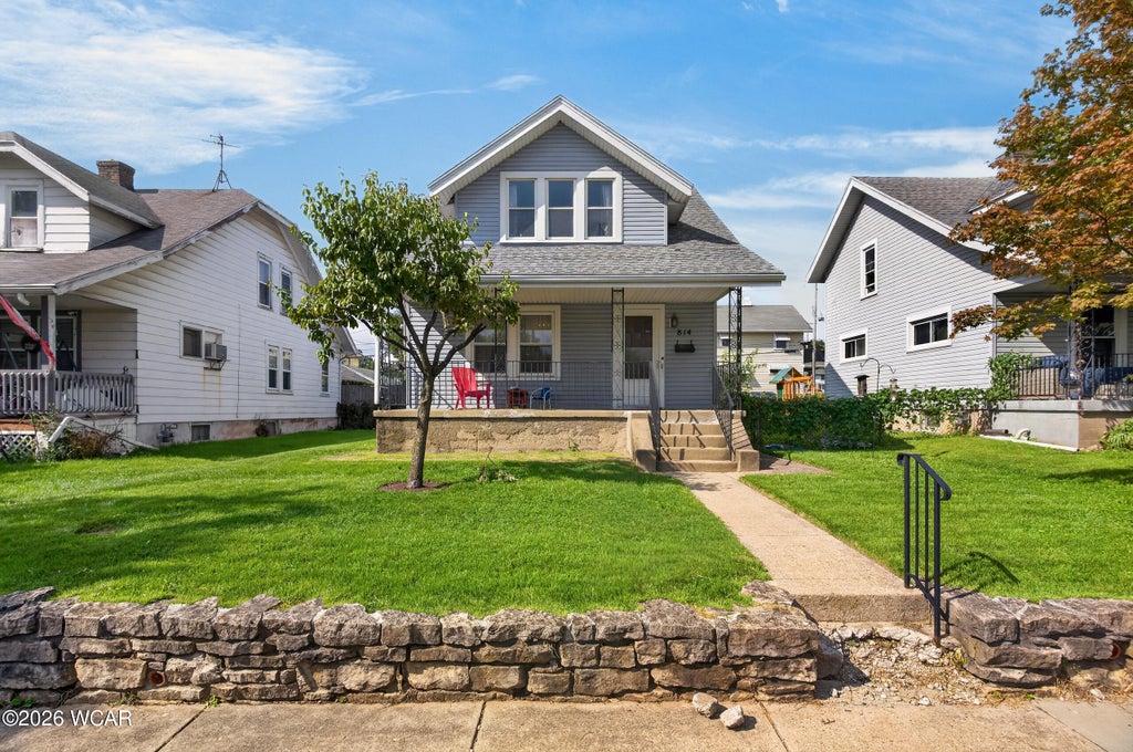 Photo of 814 Gondert Avenue, Dayton, OH 45406 (MLS # 311280)