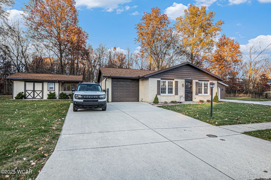 Photo of 168 Lyre Bird Lane, Lima, OH 45801 (MLS # 308786)