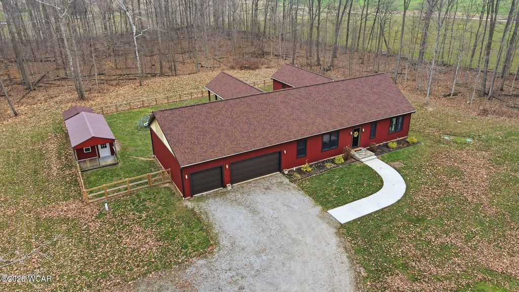 Photo of 16823 Hauss Road, Wapakoneta, OH 45895 (MLS # 309651)