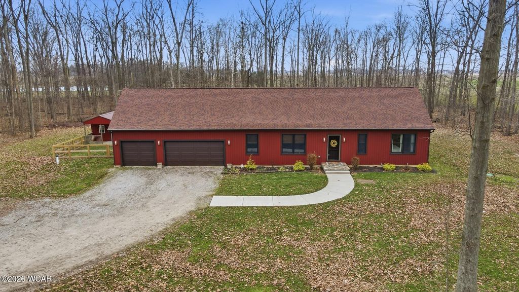 Photo of 16823 Hauss Road, Wapakoneta, OH 45895 (MLS # 309651)