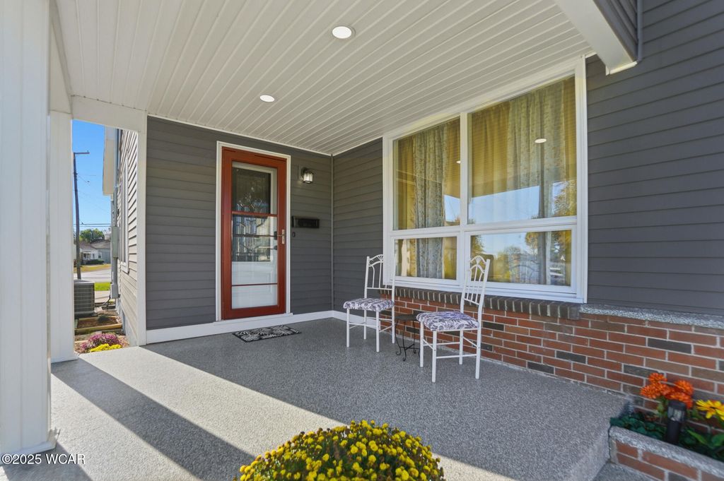 Photo of 633 E Second Street, Delphos, OH 45833 (MLS # 308568)