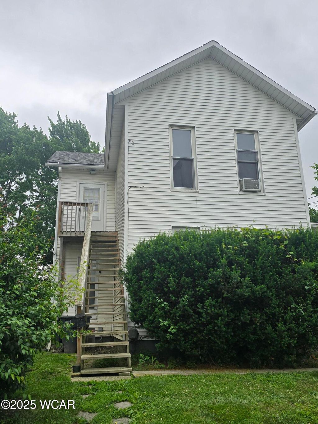 Photo of 616 N Elizabeth Street, Lima, OH 45801 (MLS # 308707)