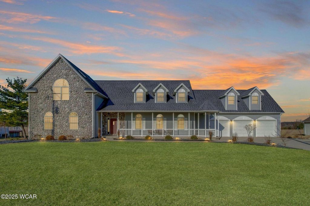 Photo of 200 S Fraunfelter Road, Lima, OH 45807 (MLS # 307005)