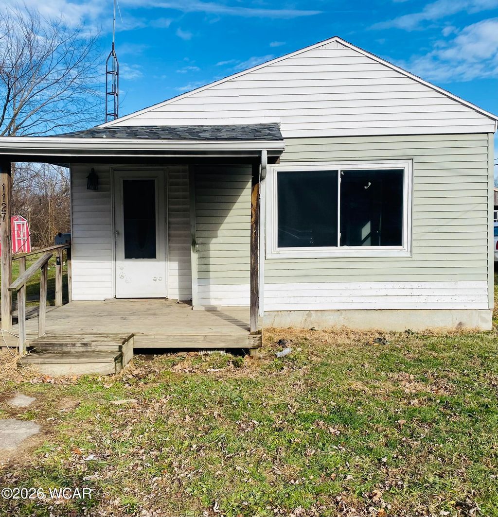 Photo of 1127 E Franklin Street, Lima, OH 45804 (MLS # 309186)