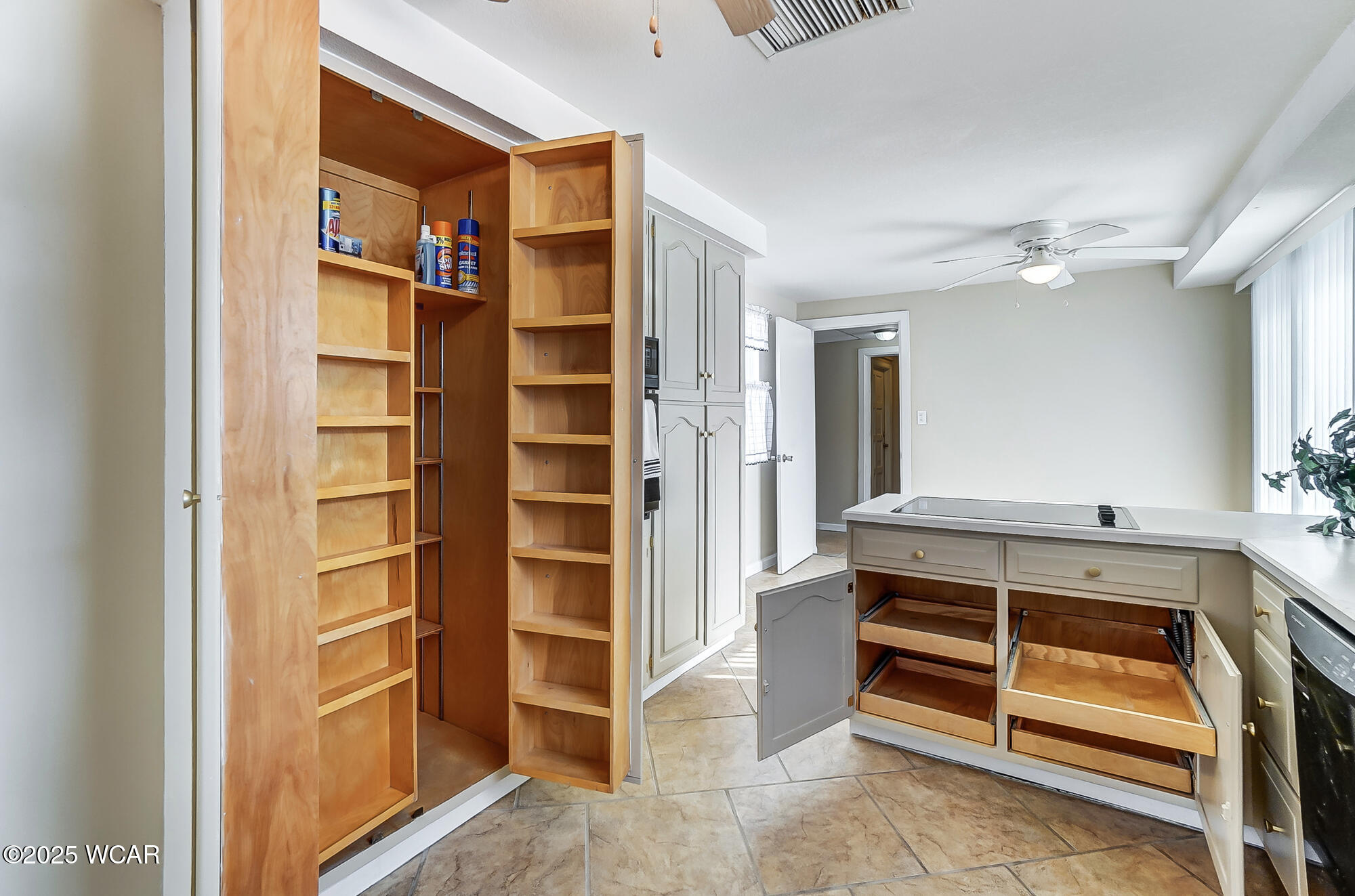 Lima, Ohio 45805, United States, 3 Bedrooms Bedrooms, ,3 BathroomsBathrooms,Residential,Active,15305