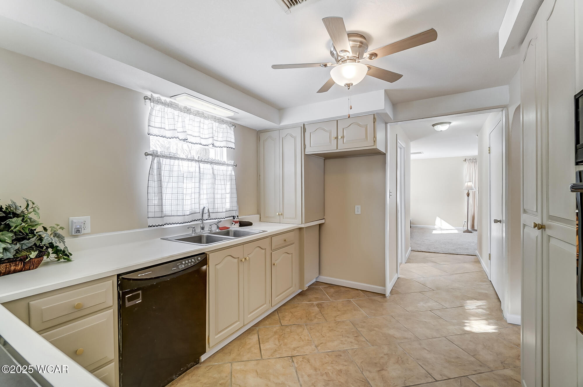 Lima, Ohio 45805, United States, 3 Bedrooms Bedrooms, ,3 BathroomsBathrooms,Residential,Active,15305