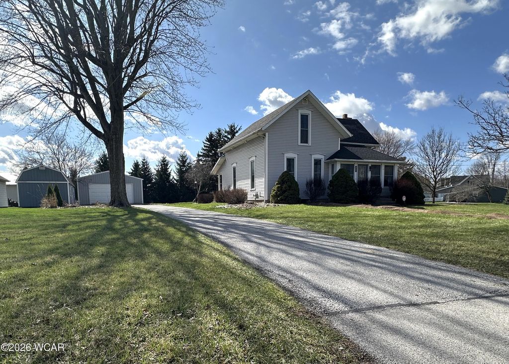 Photo of 408 Cherry Street, Bluffton, OH 45817 (MLS # 309304)