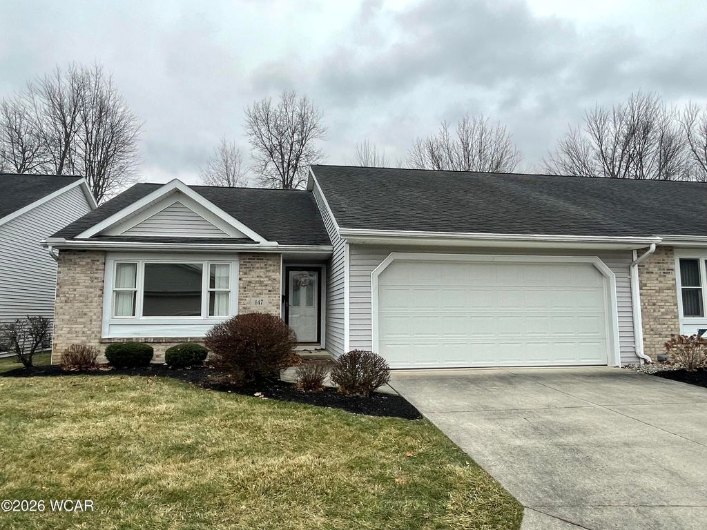 Photo of 147 Eagles Point Street S, Lima, OH 45805 (MLS # 309173)