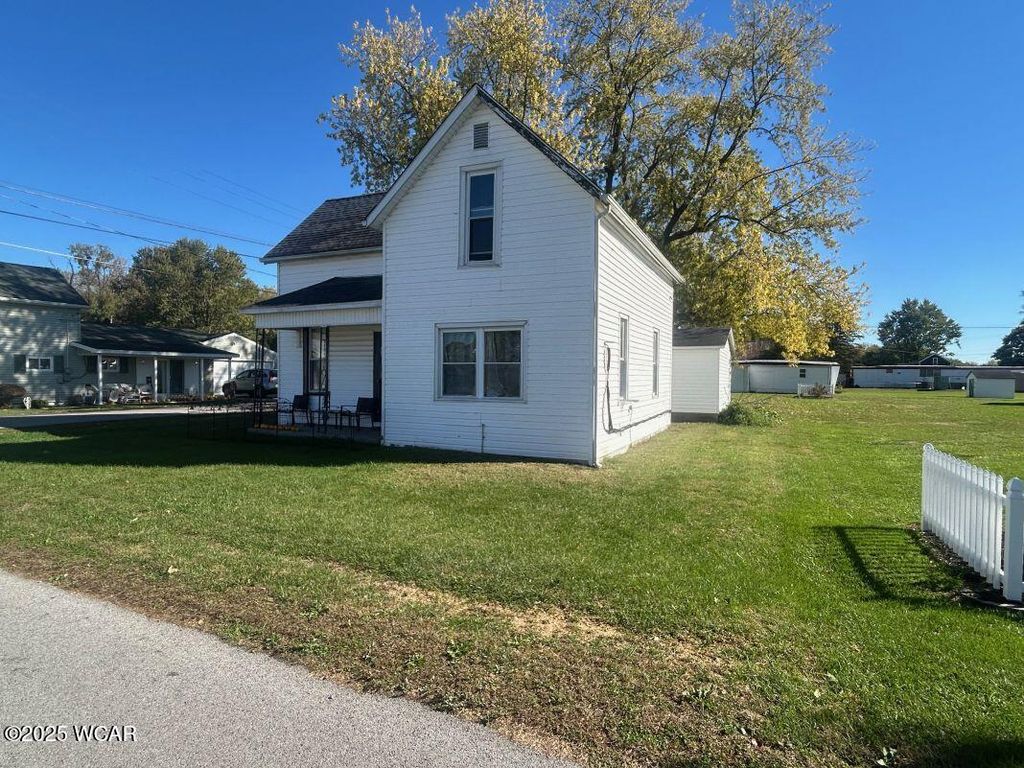 Photo of 501 Elm St. Street, McGuffey, OH 45859 (MLS # 308595)