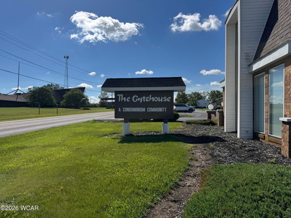 Photo of 2275 N Cable Road, Lima, OH 45807 (MLS # 310560)