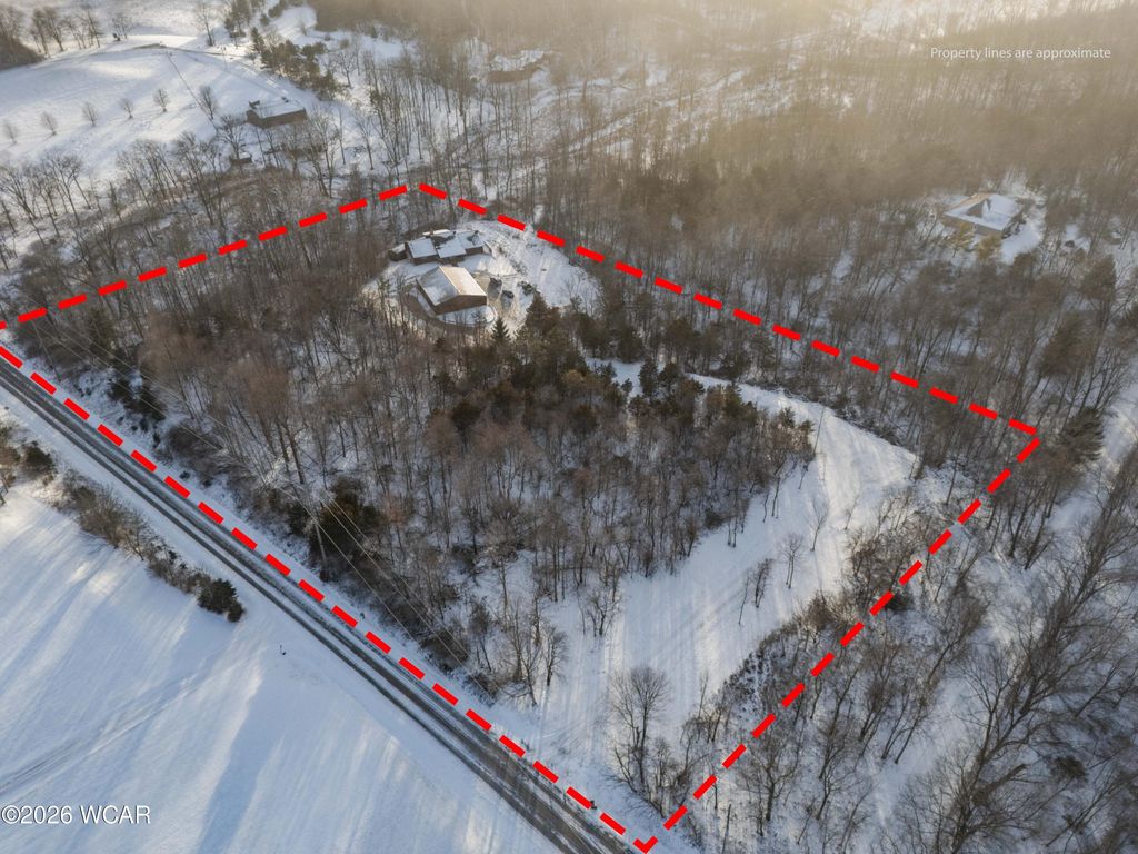 Photo of 3095 Thompson Schiff Road, Sidney, OH 45365 (MLS # 309255)