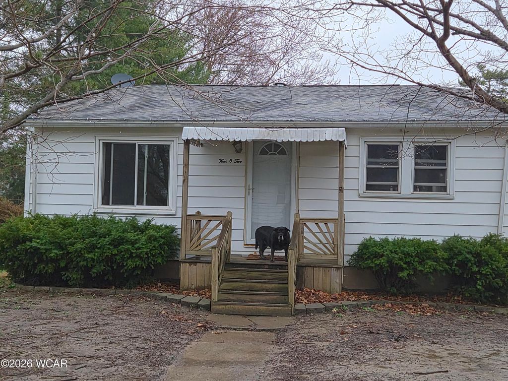Photo of 402 Wall Street, Cairo, OH 45820 (MLS # 309653)