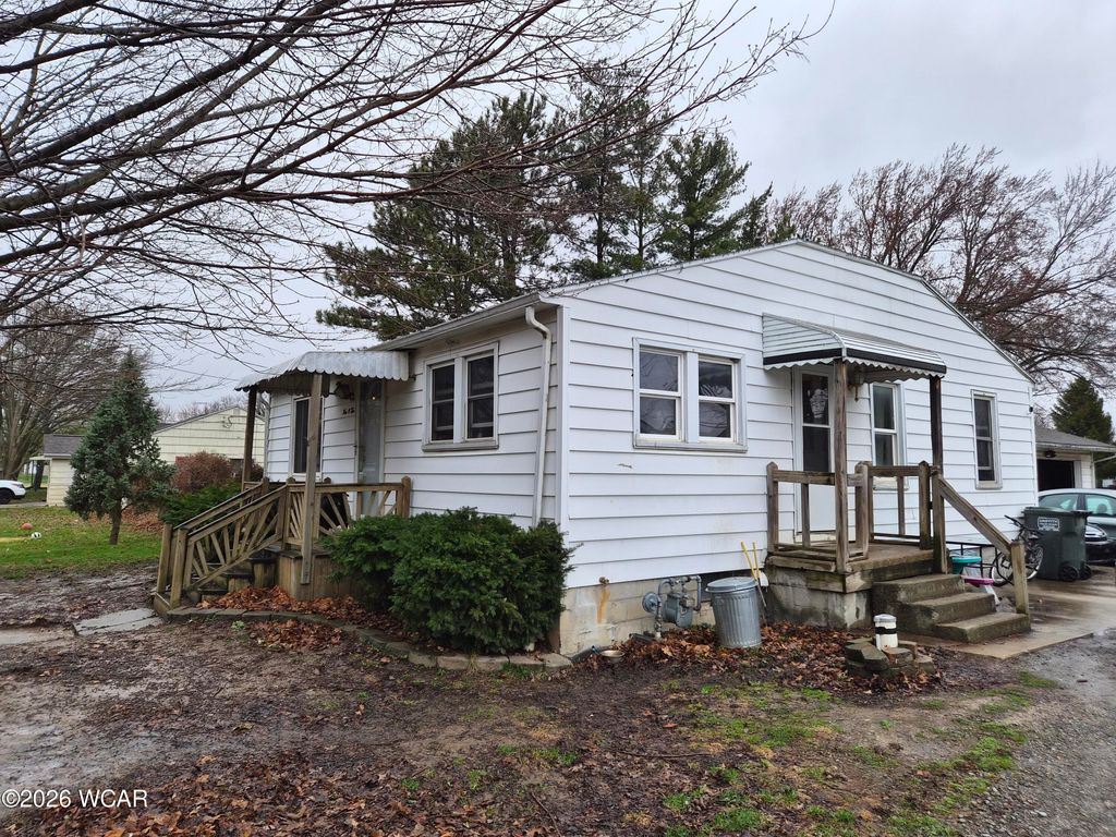 Photo of 402 Wall Street, Cairo, OH 45820 (MLS # 309653)