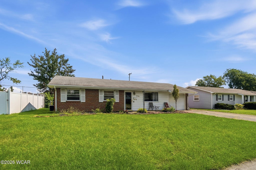 Photo of 754 Mackenzie Drive, Lima, OH 45805 (MLS # 311261)