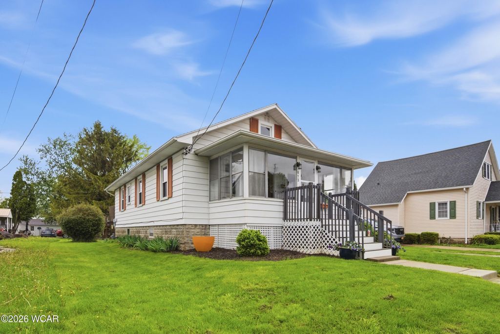 Photo of 613 Woodland Avenue, Van Wert, OH 45891 (MLS # 310039)