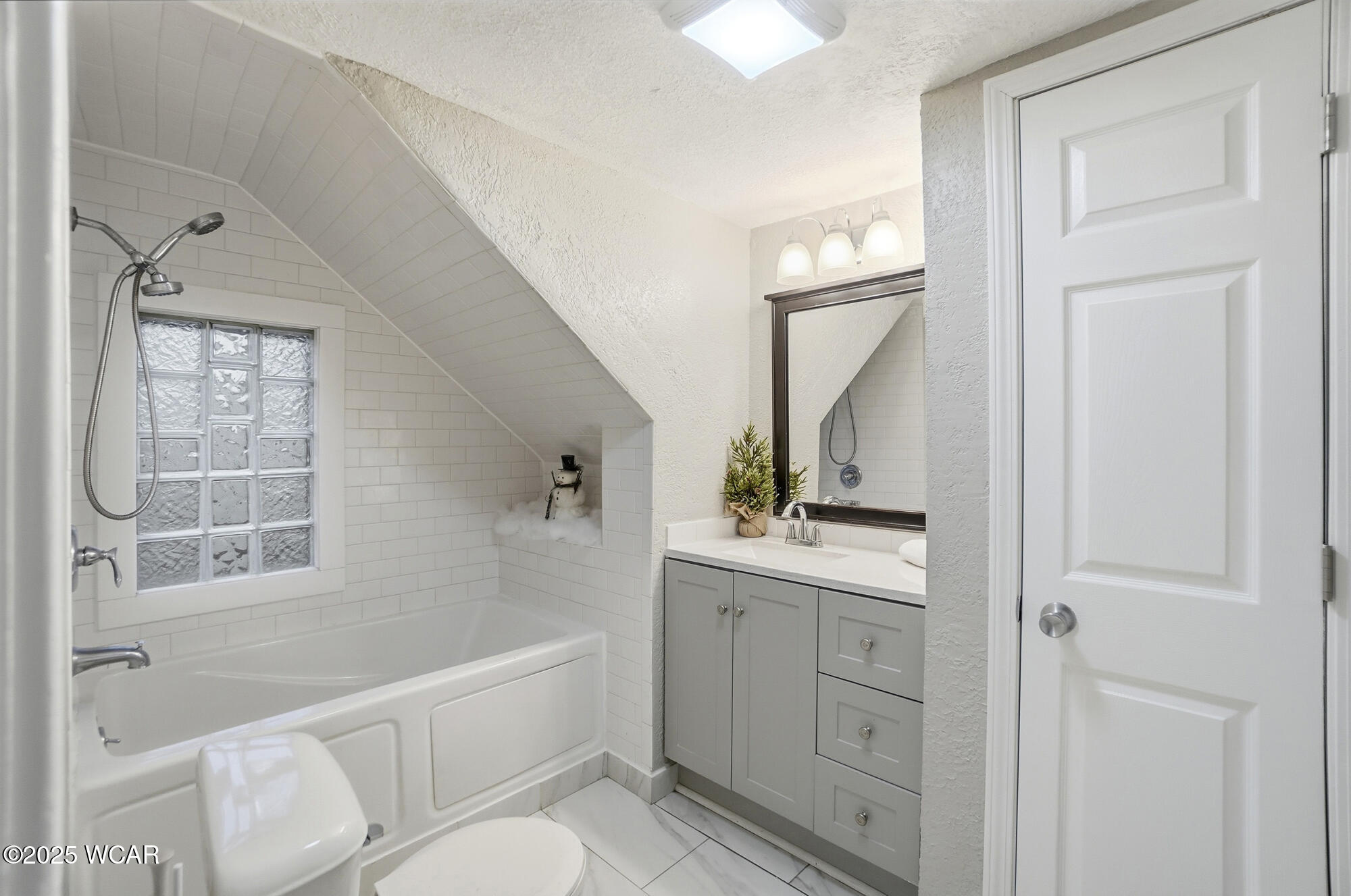 Lima, Ohio 45805, United States, 3 Bedrooms Bedrooms, ,2 BathroomsBathrooms,Residential,Active,254044