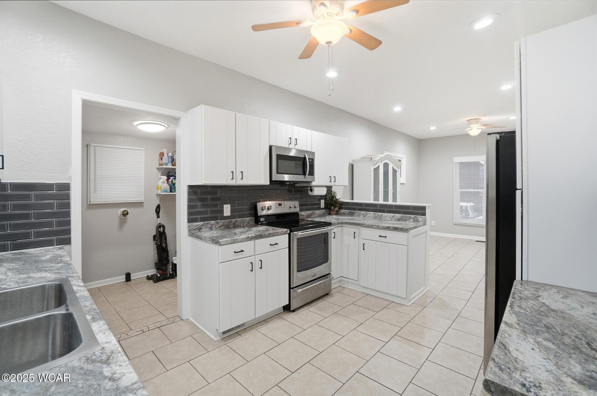 Lima, Ohio 45805, United States, 3 Bedrooms Bedrooms, ,2 BathroomsBathrooms,Residential,Active,254044