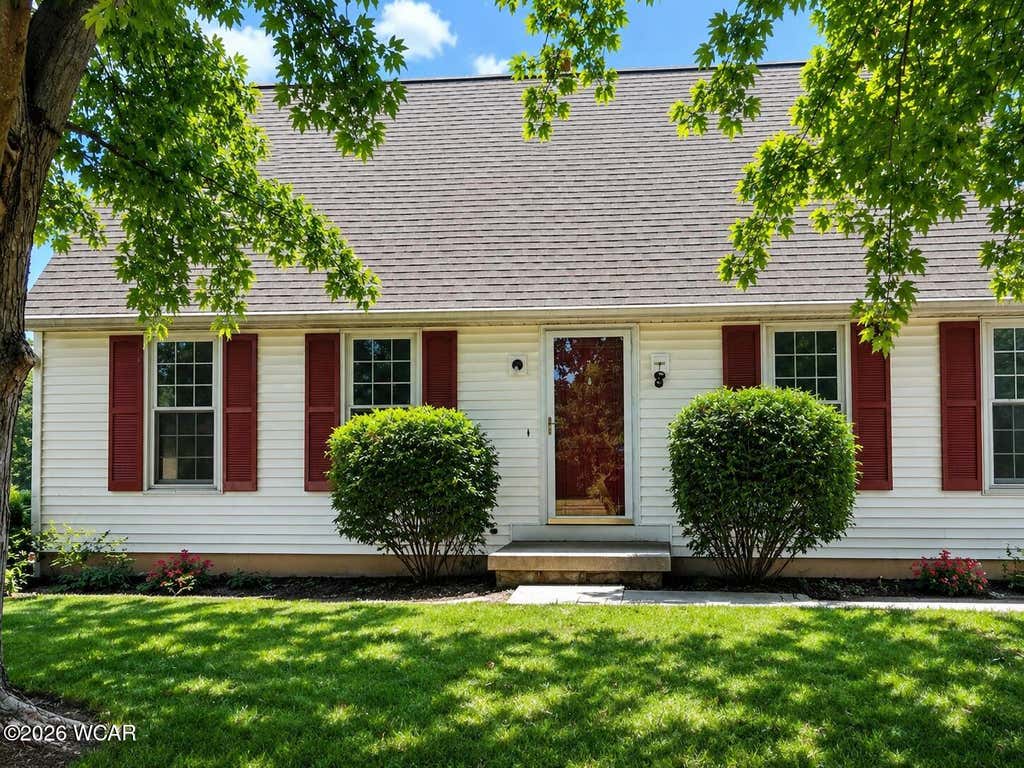 Photo of 15754 Sunset Boulevard, Wapakoneta, OH 45895 (MLS # 310902)