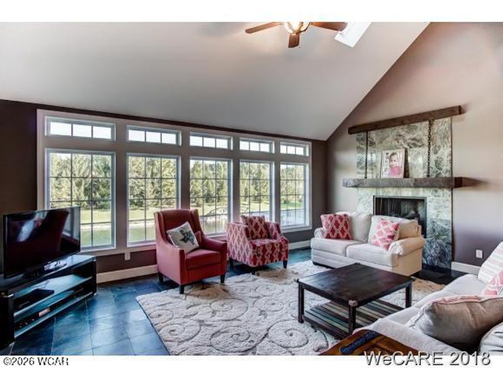 Photo of 2974 Autumn Leaves Court, Lima, OH 45805 (MLS # 309822)