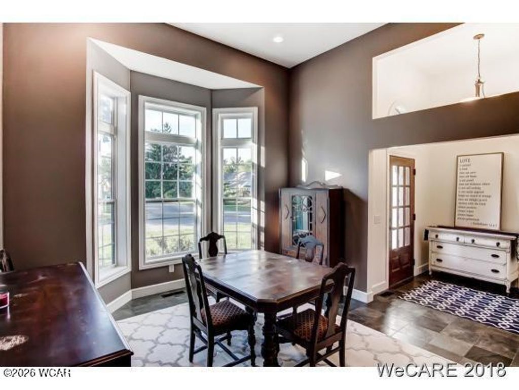 Photo of 2974 Autumn Leaves Court, Lima, OH 45805 (MLS # 309822)