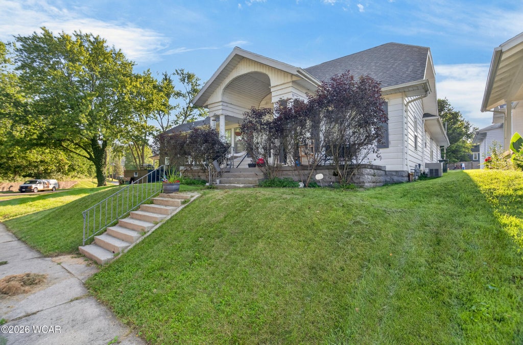 Photo of 861 S Miami Avenue, Sidney, OH 45365 (MLS # 311454)