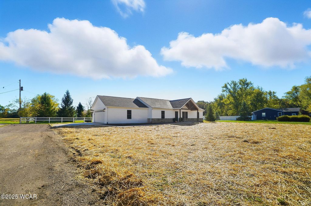 Photo of 1911 Wonderlick Road, Lima, OH 45805 (MLS # 308402)