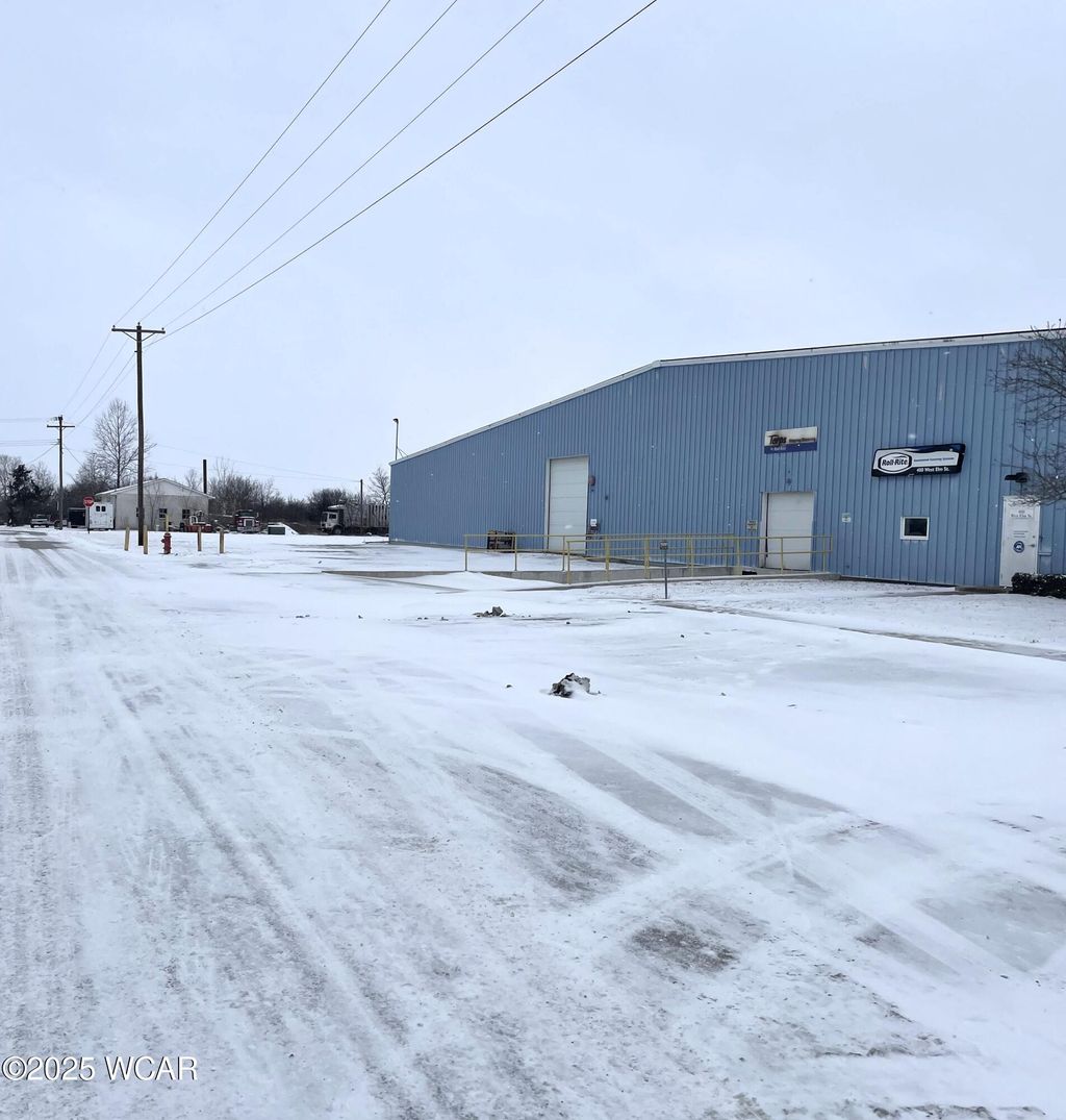 Photo of 400 W Elm Street, North Baltimore, OH 45872 (MLS # 306354)