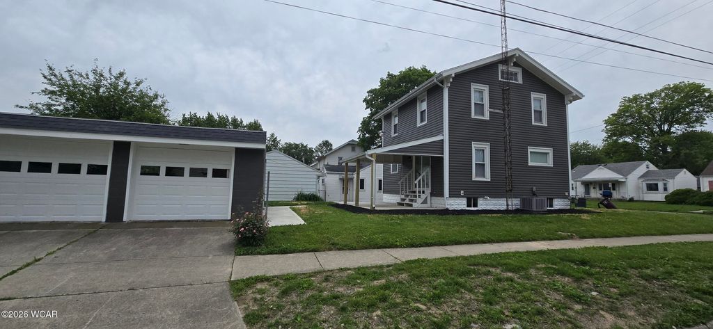 Photo of 1118 N Baxter Street, Lima, OH 45801 (MLS # 310393)